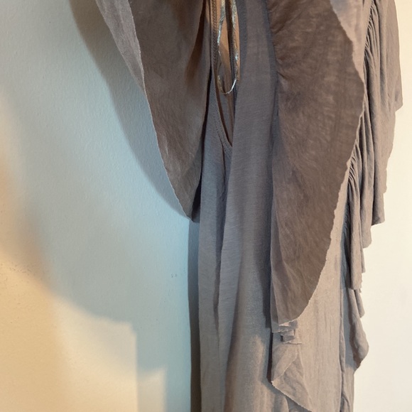 NWT Outback Red, Beige/Nude Short Sleeve Waterfall Sleeve Top - Picture 11 of 12